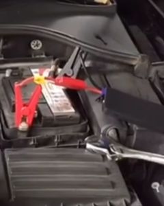 Power Bank Untuk Jumper Baterai aki Mobil Dan Charger Hp