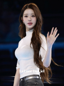 La lune Du ciel | Áo Sweater Cổ Trụ Đơn Sắc Ôm Body