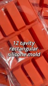 แม่พิมพ์ซิลิโคน รูปสี่เหลี่ยมผืนผ้า 12 ช่อง 2.8x7.5x3 cm 70 g 001760 สีสุ่มไม่สามารถเลือกสีได้