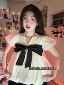 Áo Babydoll Tay Bồng 2 Lớp Dáng Bí Cổ Tim Đính Nơ Tiểu Thư Dễ Thương MS149