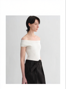 Silk Blend One-Shoulder Sleeveless T-Shirt