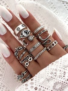 16pcs/lot New Vintage Women Finger Rings for Party Fashion Flower Snake Carved Star Jewelry Chain Design Joint Ring Girl Gifts