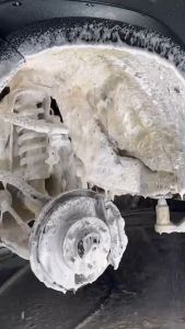 โฟมสลายคราบ MDCLEANCAR โฟมล้างรถพร้อมเคลือบสี สูตรเข้มข้น