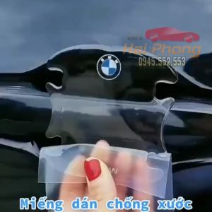 Bộ 10 Miếng Dán Silicon Chống Xước Hõm Cửa Tay Nắm Cửa Gương Có Logo Hãng Xe