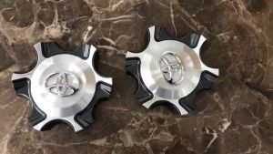 Logo chụp mâm ốp lazang bánh xe ô tô Toyota Fortuner 2017-2020 - Chất liệu: Nhựa ABS + Hợp kim nhôm cao cấp