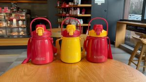 Bình đựng nước giữ nhiệt INOX 304  Hàng CAO CẤP  Bình nước đi làm cho bé đi học 850ml có Lõi lọc trà Dây Đeo Ống Hút Sticker