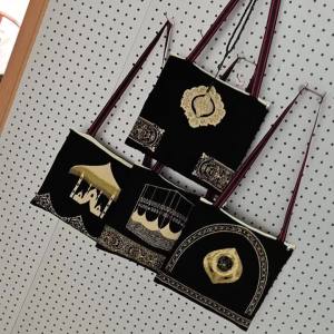2pcs Set Prayer Mat With Muslim Prayer Rug Gift Bag Travel Prayer Rug Hajji Gift Sets