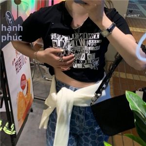 Áo Thun Nữ Tay Ngắn Cổ Chữ V in Chữ Màu Đen Ngắn Hở Bụng Thời Trang Thường Ngày Mùa Hè 2024 Dáng Ôm Vừa Vặn
