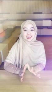 Amura Bright Enhancing Serum Wajah with Tranexamic Acid-Peptide untuk Mencerahkan Wajah Lebih Cepat dan Membantu Regenerasi Kulit Memudarkan Flek Hitam Melasma Memudarkan Bekas Jerawat dan Noda Hitam Serum Wajah Glowing dan Putih