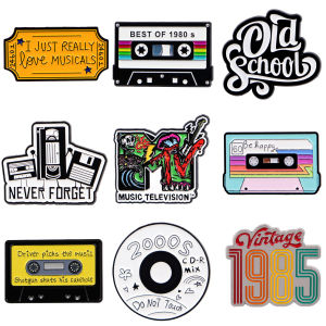 Vintage 1985 Brooch Creative Tape Enamel Pins Music TV Lapel Pin For Backpack Clothing Accessories Metal Badge Jewelry Gift