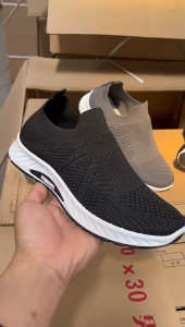 Fashion Mens Casual Shoes Black Loafers Mesh Slip On Sneakers Lightweight Mens Rubber Flats Shoes Walking Sneakers Driving shoes