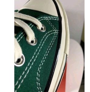 SEPATU SNEAKERSD LOWW