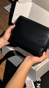 DOUBLE NINE : TRENDDI กระเป๋าสะพายข้างเทรนดิ