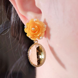 SEQUITO Elegant Women Prom Ear Accessories Pave Setting AAA Cubic Zirconia Long Pendant Yelllow Flower Shape with Pearl Drop Earrings SE956