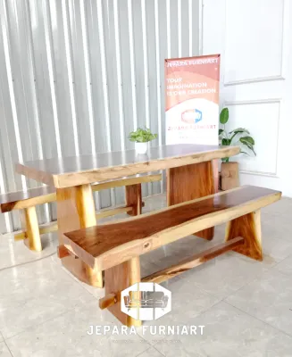 Meja Makan Kayu Trembesi Satu Set Ukuran 150cm x 60/70cm x 75cm