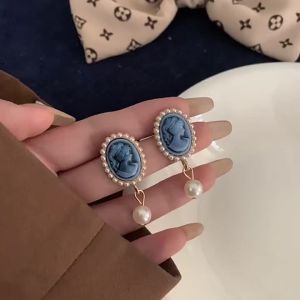Bông Tai Hình Chân Dung Nữ Hoàng Cameo Màu Xanh Phong Cách Cung Điện Cổ Điển Khí Chất Retro Ngọc Trai Baroque Kim Bạc S925 Kiểu Dáng Dài Dành Cho Nữ