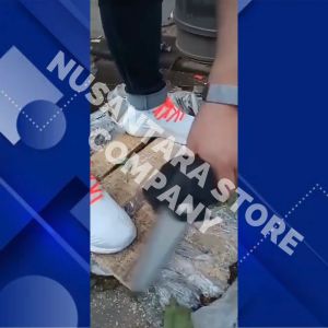 COD Taffware Mesin Gergaji Potong Kayu Rantai Cordless Mini Chainsaw 21V 4 Inch 800W D2605