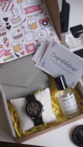Set Box Paket Hampers Hadiah Lebaran Untuk Cewek Perempuan Wanita