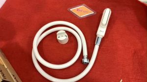 Vòi xịt Inax KAG-CFV102A chính hãng vòi rửa vệ sinh chiu áp lực mạnh chung cư nhà cao tầng siêu bền sử dụng tốt