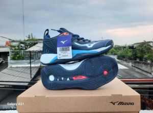 Mizuno Momentum 36 37 38 39 40 41/Sepatu Voli Mizuno Momentum Cewek /Sepatu Volly Mizuno/Sepatu Volley Mizuno/Sepatu Olahraga Pria/Sepatu Lari Pria/Sepatu Mizuno Momentum/Sepatu Mizuno Terbaru/Sepatu Mizuno Momentum murah/Sepatu Volly Mizuno Wave Momentum