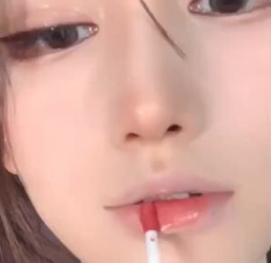 ลิปสติก ลิปทินท์ ลิปไม่ติดแมส เนื้อแมตต์ เนื้อแมตต์กํามะหยี่ ลิปลิปเนื้อเวลเวท C1063