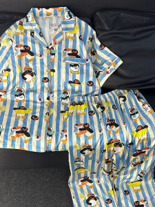 Machi 2024 ใหม่แหวนว่ายน้ํา Pingu ผ้าไหมน้ําแข็งแขนสั้นยาวกางเกงชุดนอนฤดูร้อนเสื้อผ้าชุดสําหรับสตรี