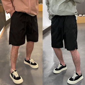 กางเกงขาสั้นชายผ้าโพลีเอสเตอร์ระบายอากาศได้ดี แห้งเร็ว ทรงหลวม สไตล์ลำลอง สำหรับฤดูร้อน ปี 2025 กางเกงขาสั้นชาย