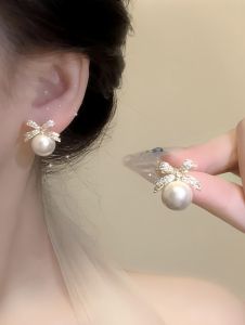 Pianist | Micro-inlaid Zircon Bow Pearl Earrings