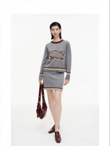 Wool Blend Color Blocking Cat Pattern Sweater and Skirt Set