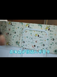 "Local Stock" Bed Rail Guard adjust to 60cm Anti-Fall Bed Bumper with Flexible Shape and Adjustable Design Suitable for Ages 0-8 years old Made with High-Density Foam Filling Compatible with 99% of Bed Types on the Market with No Drilling Required.