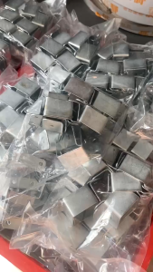 bát đỡ thang giường ke chữ u thang giường bậu đỡ thang giường
