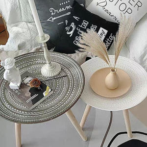 Modern Minimalist Nordic Style Tea Table Vintage Creative Small Apartment Living Room Table Artistic Design Unassembled Furniture