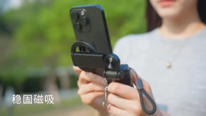 WEMI Wireless Tongsis Bluetooth Adjustable Tripod Magnetic Selfie Stick Magsafe Handphone 360° Handphone Universal Remote Adjustable Phone Holder T20C