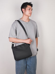 Túi Đeo Vai Nam Chống Thấm Nước Phong Cách Nhật Bản Túi Đeo Chéo Học Sinh Túi Đeo Vai Kiểu Dáng Xe Buýt Túi iPad