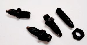 HA LEG CENTRE SCREW WITH NUT  / LEG CNTRE SKRU DENGAN NUT UNTUK MESIN JAHIT KEPALA HITAM / SKRU MESIN JAHIT(READY STOCK)