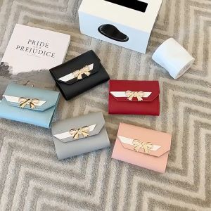 กระเป๋าสตางค์ หนัง PU ใบเล็ก ใส่บัตรได้หลายช่อง เรียบง่าย สําหรับผู้หญิง