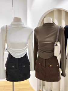 เสื้อยืดคอกลมแขนยาวผู้หญิงฤดูใบไม้ร่วง/ฤดูหนาว 2025 ใหม่ เสื้อชั้นในทรงเข้ารูป ทรงเข้ารูป เสื้อตัวบนสั้น เสื้อผ้าทำงานสไตล์เกาหลี