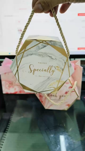 พร้อมส่ง กล่องของขวัญหกเหลี่ยม กล่องของชำร่วย กล่องลูกอม งานแต่ง