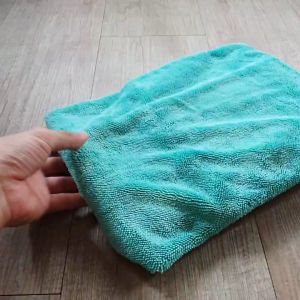 Lap Pengering Cuci Mobil Super Drying Towel Microfiber Twisted Super Big Size ada Gantungan