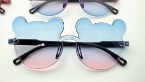 Cute Cartoon Bear Shape Blackout Sunglasses One-piece Frame for Boys and Girls Travel Outdoor Play High Quality Exquisite Fashion Cartoon Bear Sunglasses