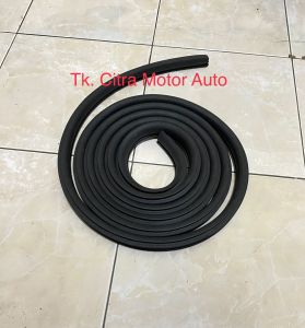 Karet pintu mobil AVANZA XENIA RUSH TERIOS SIGRA AGYA CALYA ( BAGIAN DepanBelakang Dan Tengah)