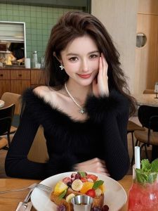 YUANYA | Off-shoulder V-neck Knit Top Slimming