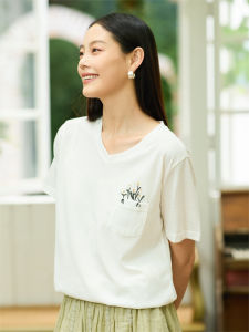 WUSEWUWEI | Summer New Loose Womens T-shirt Pure Color V-neck Short Sleeve Embroidered Pocket Base Shirt Top Comfortable Cotton Polyester Blend