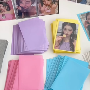Satu Keluarga Inner Sleeve Photocard Warna Macaron C1272 Kolbuk Plastik Transparan Pelindung Photo