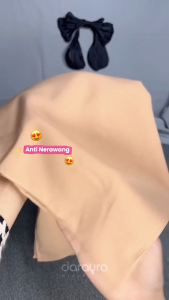 Jilbab Jumbo  Syari Segi Empat Wolfis 140 x140 CM Jahit Tepi