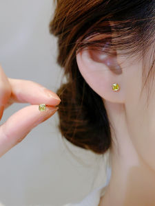 Mini Square Sugar Cube Yellow Diamond Earrings for Women Pure Silver Jewelry Suitable for Sleeping High-End Fashion Accessories