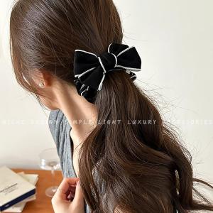 กิ๊บติดผมรูปผีเสื้อสองด้านสไตล์เกาหลีสำหรับฤดูใบไม้ร่วงและฤดูหนาว คลิปติดผมทรงหัวเข็มขัดสูงสำหรับทุกเพศทุกวัย