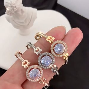 【Bestella💗COD】Korea emas Gelang Wanita Temperamen Sederhana Mulia Bor Kilat Gelang Mawar emas perak