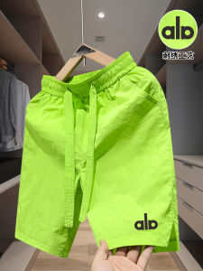 กางเกงขาสั้นชายผ้าฝ้ายปักลายฤดูร้อน 2025 กางเกงขาสั้นชายทรงหลวม 5 นิ้ว แห้งเร็ว สไตล์อเมริกัน กางเกงชายหาดสำหรับคู่รัก