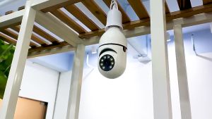 V380 Pro cctv mini Smart Dual Lens Indoor IP Camera Full HD 1440P 3MP PTZ Kamera 360° Lihat Kamera Pelacakan Otomatis